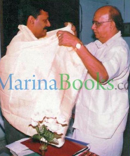 File:Nellai Su. Muthu With Writer A.Madhavan.jpg