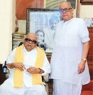 File:R. Vengatasami with M. Karunanidhi.jpg