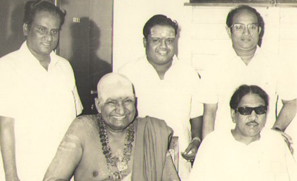 File:Shanmugham with kirupanandha vaariyar & Kalaignar.jpg